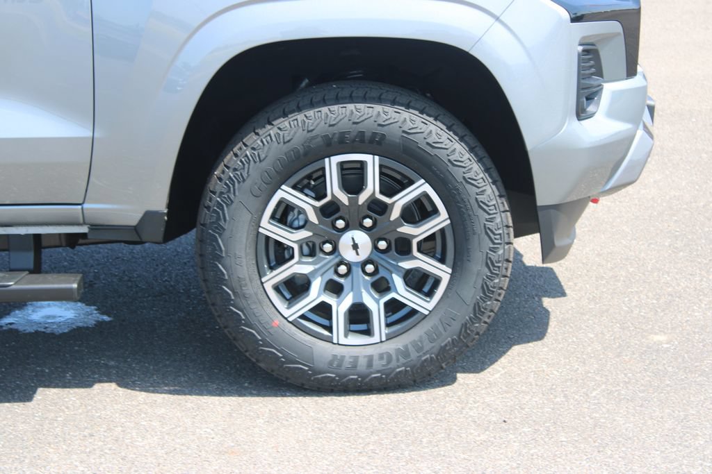 New 2026 Chevrolet Colorado Z71 w/ Technology Package AWD/4WD image 13