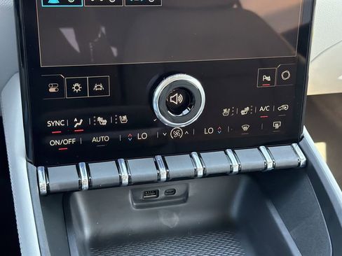 New 2026 GMC Terrain Denali AWD/4WD image 6