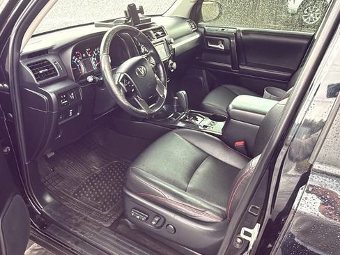 Used 2015 Toyota 4Runner Trail Premium AWD/4WD image 29