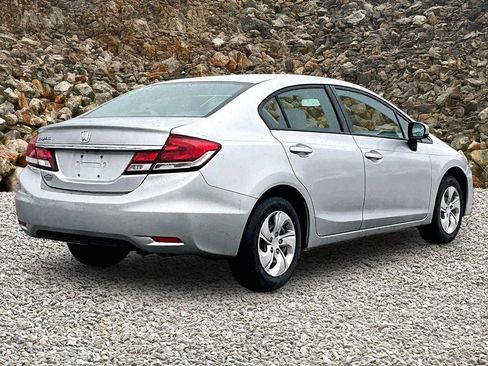 Used 2014 Honda Civic LX image 2