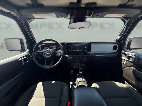 Used 2025 Jeep Wrangler Unlimited Sport AWD/4WD image 7