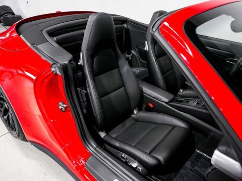 Used 2015 Porsche 911 Carrera 4 GTS w/ Bose Audio Package image 28