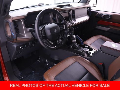 Used 2022 Ford Bronco Outer Banks AWD/4WD image 3