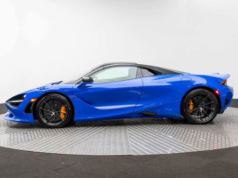 Used 2024 McLaren 750S Spider image 48