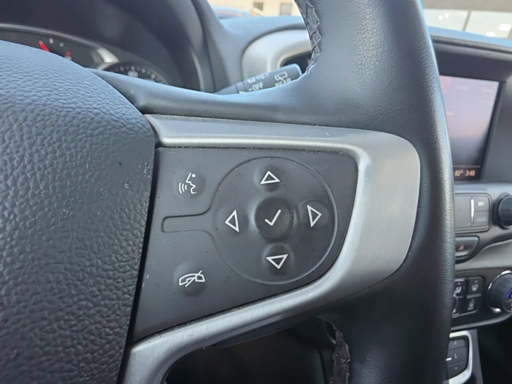 Used 2024 GMC Terrain SLT AWD/4WD image 34