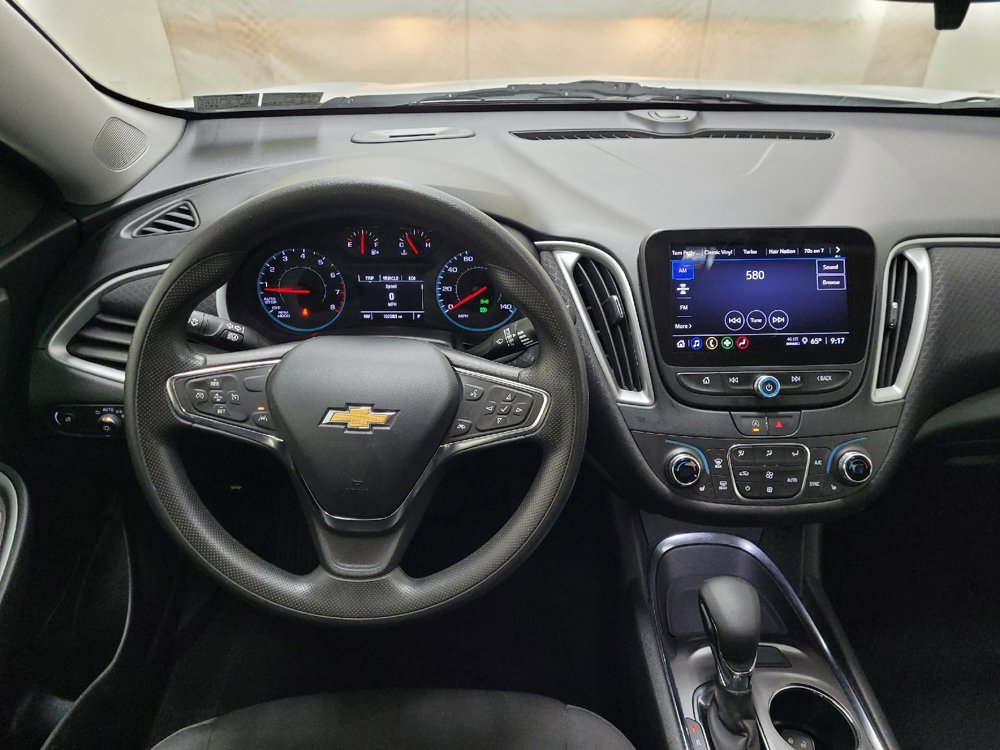 Used 2023 Chevrolet Malibu LT FWD image 22