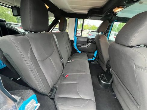 Used 2017 Jeep Wrangler Unlimited Sport w/ Quick Order Package 24S AWD/4WD image 22
