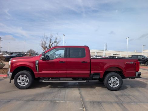 New 2026 Ford F250 XLT w/ FX4 Off-Road Package image 2