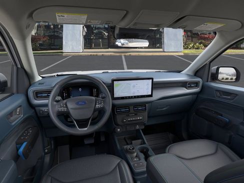 New 2025 Ford Maverick Lobo image 9