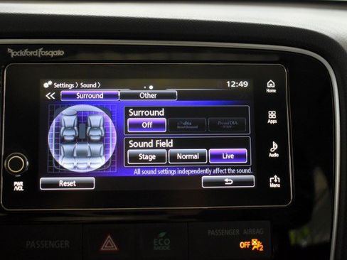 Used 2017 Mitsubishi Outlander SE AWD/4WD image 18