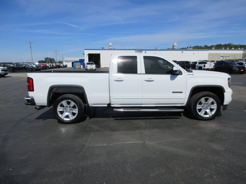 Used 2017 GMC Sierra 1500 4x4 Double Cab w/ Elevation Edition image 2