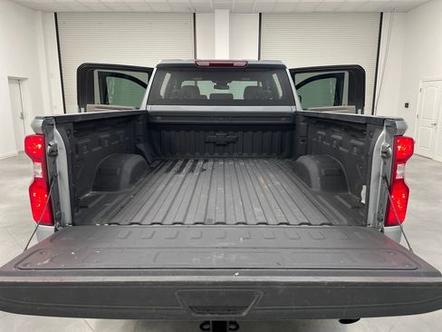 Used 2024 Chevrolet Silverado 2500 LT image 30
