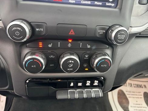 Used 2021 RAM 1500 Big Horn image 13
