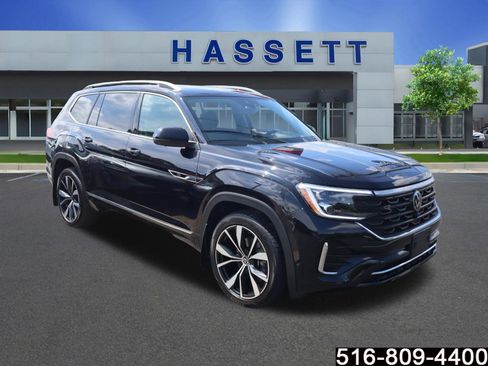 Used 2024 Volkswagen Atlas SEL Premium R-Line AWD/4WD image 1