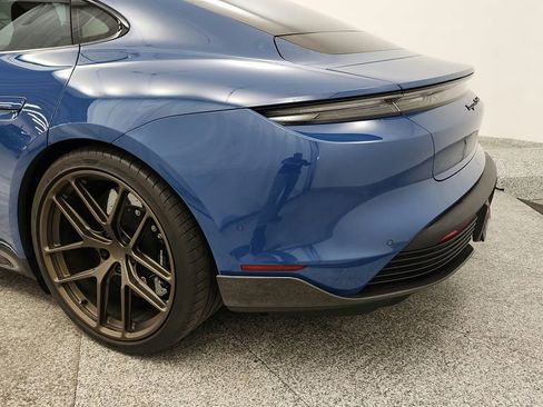 Used 2021 Porsche Taycan Turbo S AWD/4WD image 17