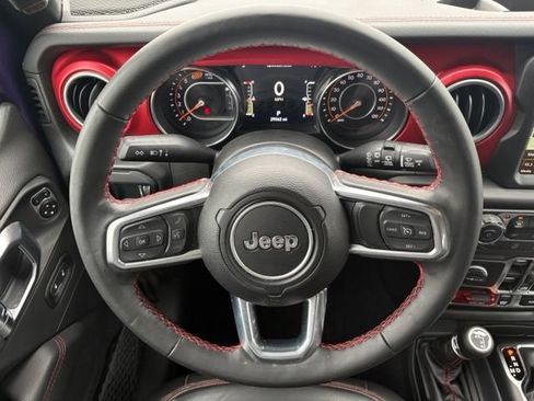 Used 2023 Jeep Wrangler Unlimited Rubicon w/ LED Lighting Group AWD/4WD image 24