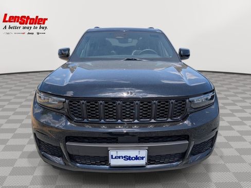 Used 2023 Jeep Grand Cherokee L Laredo AWD/4WD image 8