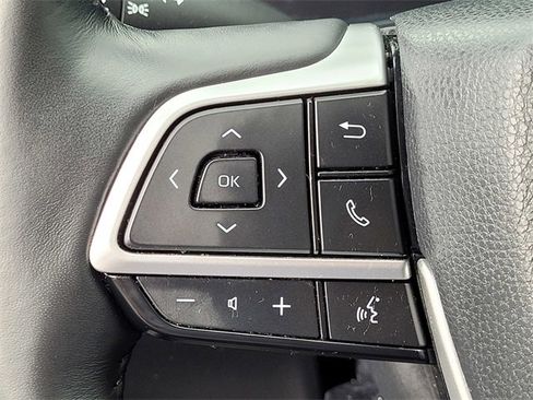 Certified 2024 Toyota Grand Highlander XLE image 29