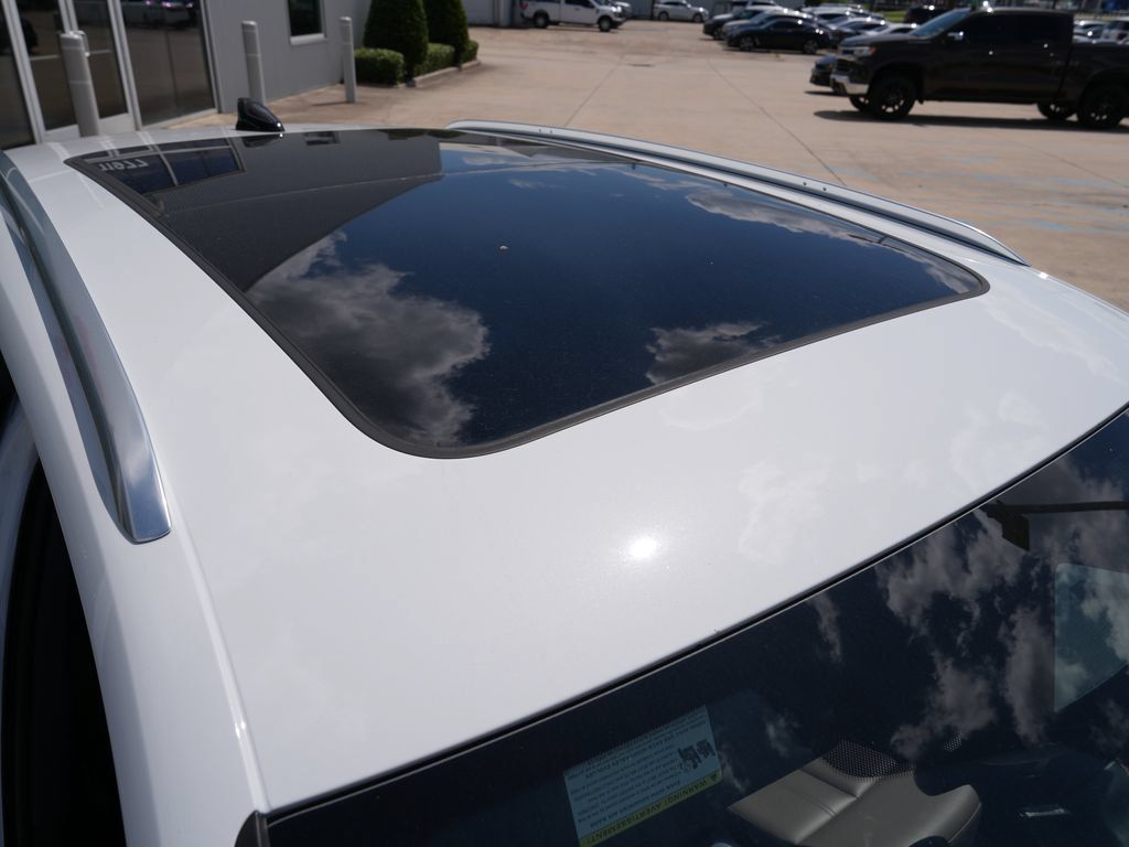 Used 2025 Audi Q5 Premium Plus w/ Premium Plus AWD/4WD image 14