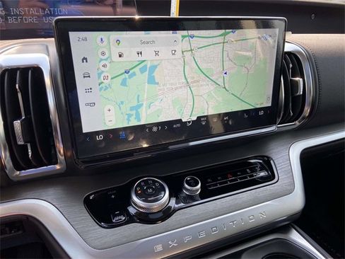 New 2025 Ford Expedition Max Platinum w/ Driver's Package image 20