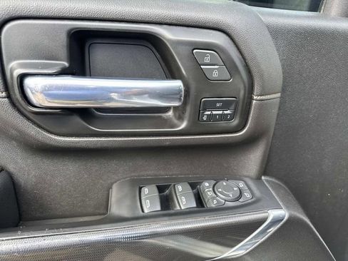 Used 2022 GMC Sierra 2500 AT4 w/ AT4 Premium Plus Package image 26