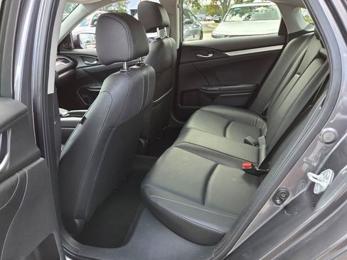 Used 2018 Honda Civic EX-L image 11