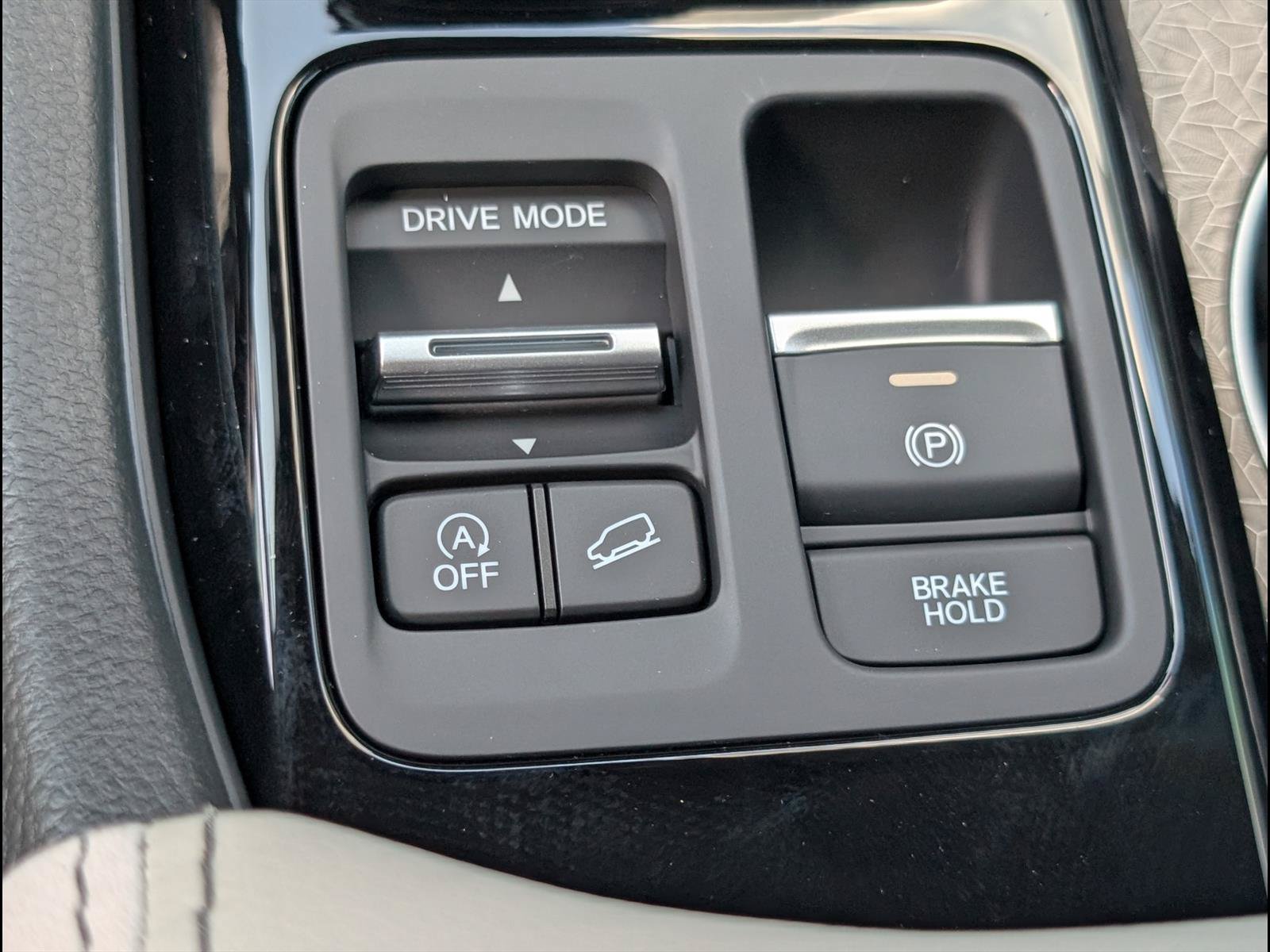 New 2026 Honda Pilot Elite image 10