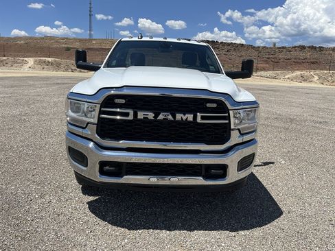 Used 2022 RAM 3500 Tradesman AWD/4WD image 8