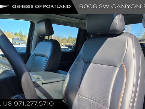 Used 2025 Ford F350 Lariat w/ Camper Package image 23