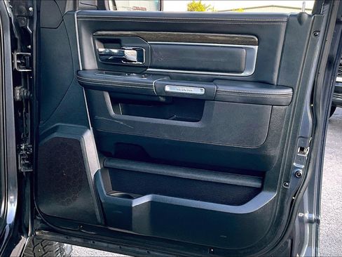 Used 2018 RAM 1500 Limited AWD/4WD image 18