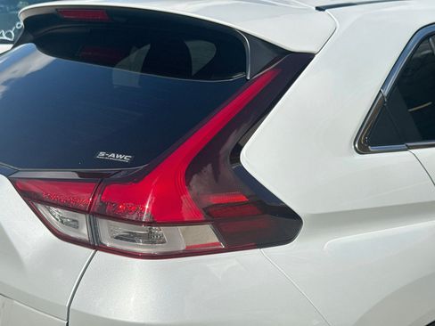 Used 2023 Mitsubishi Eclipse Cross LE AWD/4WD image 26