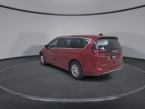 New 2026 Chrysler Pacifica Select FWD image 11