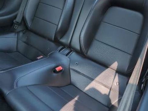 Certified 2019 Ford Mustang Premium RWD image 9
