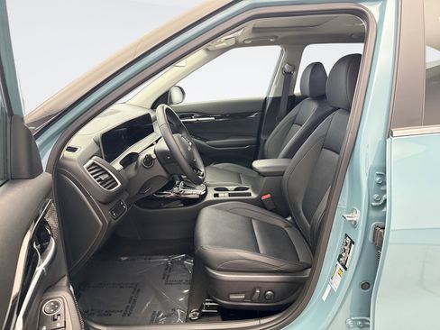 Used 2024 Kia Seltos SX w/ SX Sunroof Package image 10