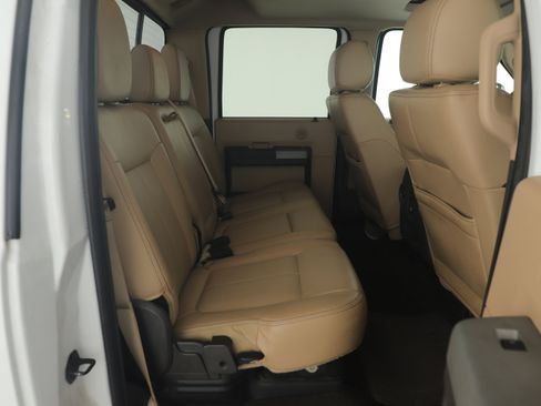 Used 2015 Ford F250 Lariat w/ Lariat Ultimate Package image 3