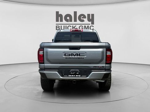 New 2026 GMC Canyon AT4X w/ LPO, Black Badging Package AWD/4WD image 4