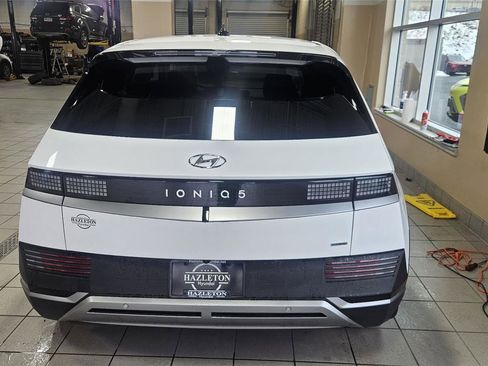 Used 2024 Hyundai Ioniq 5 SEL AWD/4WD image 6