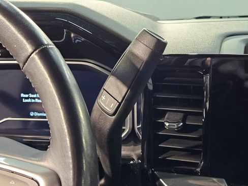 Used 2023 Chevrolet Silverado 1500 LT image 31