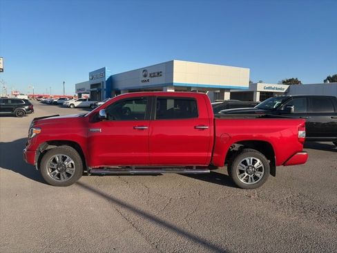 Used 2020 Toyota Tundra 4x4 CrewMax image 3
