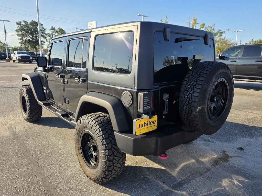 Used 2017 Jeep Wrangler Unlimited Sport w/ Quick Order Package 24S AWD/4WD image 3