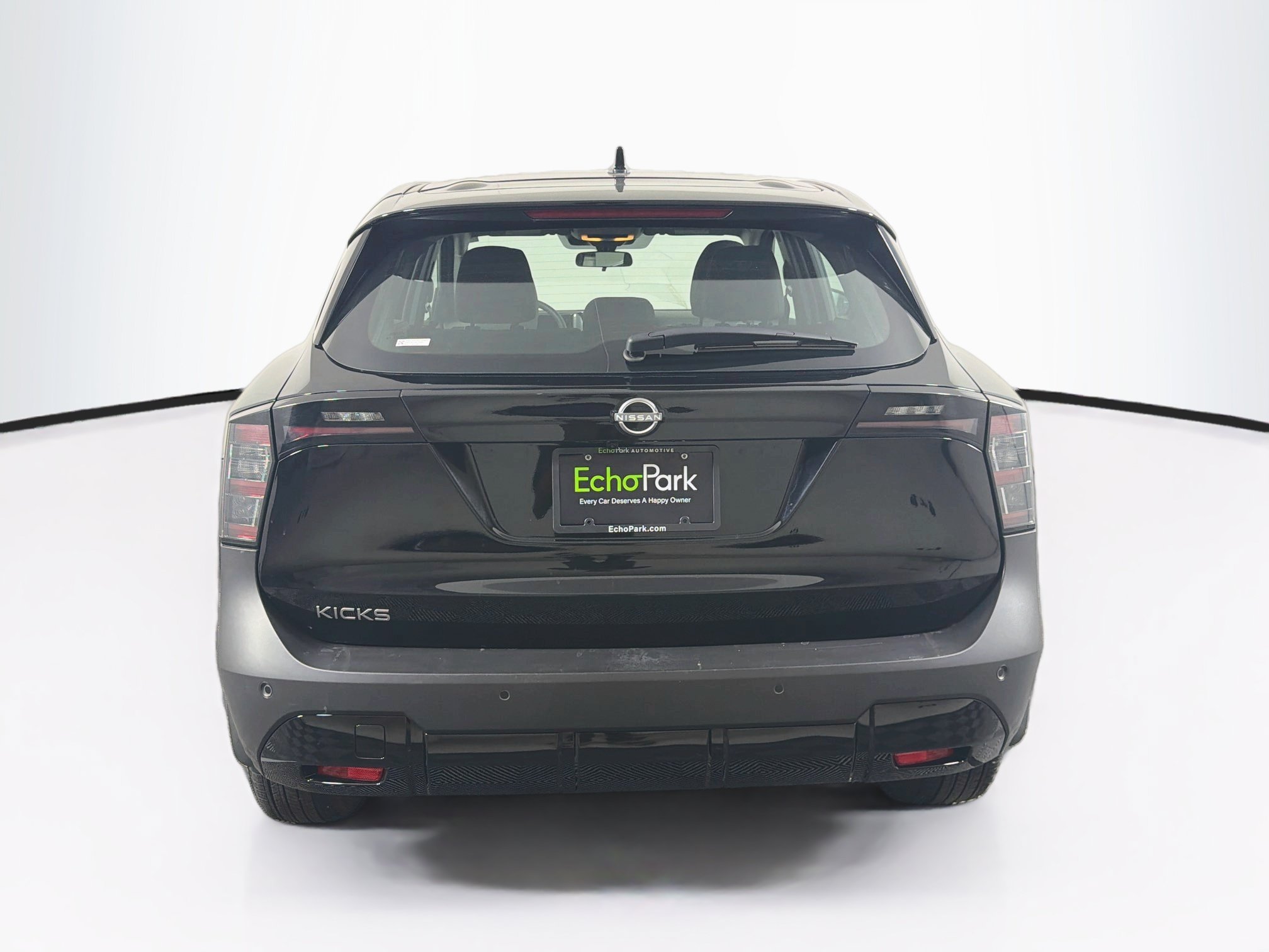 Used 2025 Nissan Kicks S FWD image 7