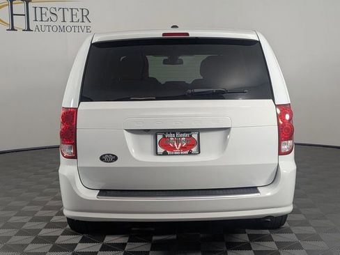 Used 2020 Dodge Grand Caravan SE FWD image 6