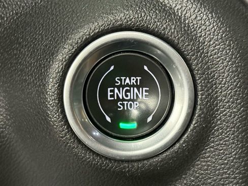 Used 2021 Chevrolet Silverado 1500 High Country w/ Technology Package image 26