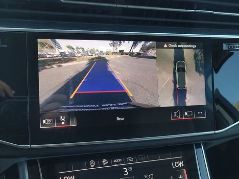 Used 2022 Audi Q7 3.0T Premium Plus w/ Premium Plus Package image 19