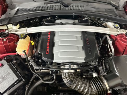 Used 2022 Chevrolet Camaro SS RWD image 29