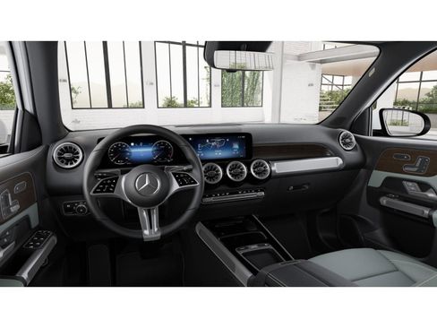 New 2026 Mercedes-Benz GLB 250 4MATIC image 3