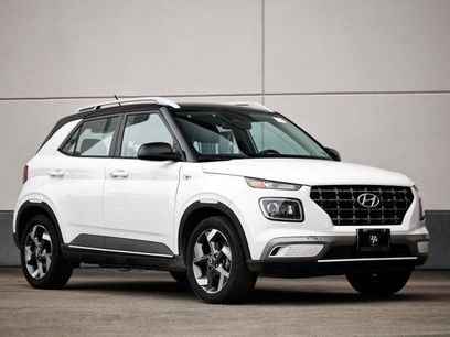 Used 2023 Hyundai Venue Limited
