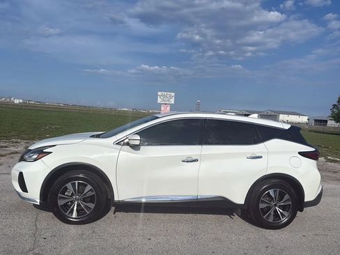 Used 2020 Nissan Murano S w/ Technology Package FWD image 2