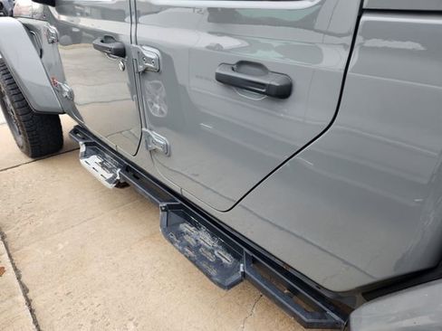 Used 2022 Jeep Gladiator Mojave w/ LED Lighting Group image 7