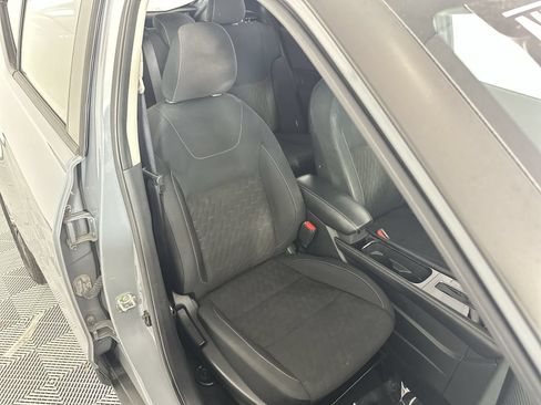 Certified 2022 Nissan Kicks SV w/ Interior Electronics Package FWD image 27